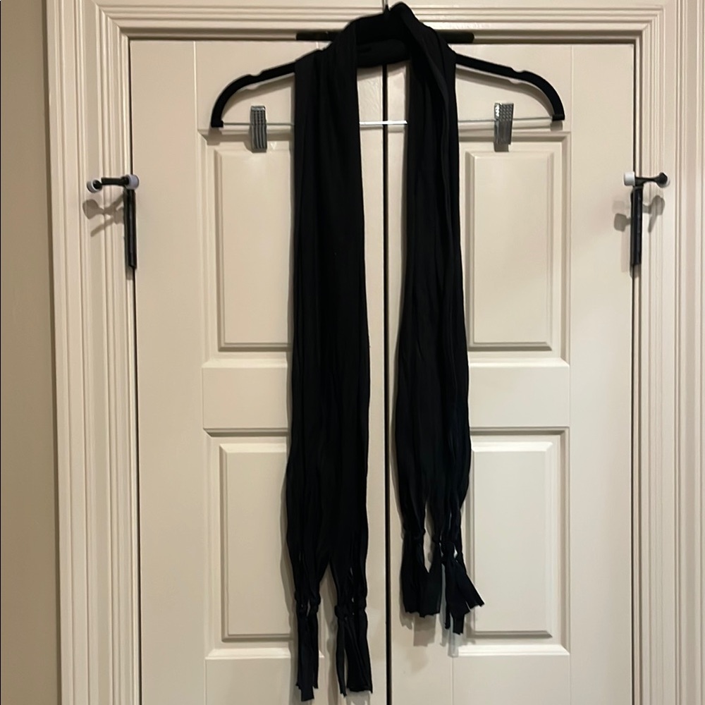 Black Tassel Scarf